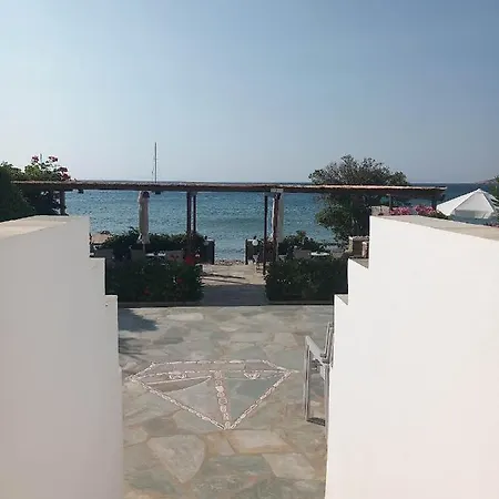 Margarita 3* Platis Gialos (Sifnos)