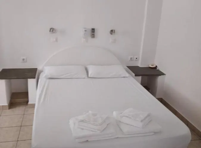 Margarita Platis Gialos (Sifnos)