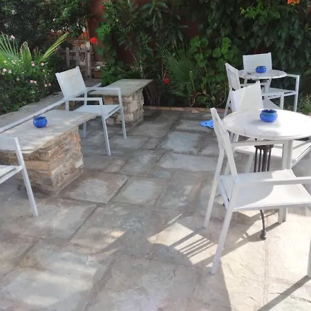 Margarita Aparthotel Platis Gialos (Sifnos)