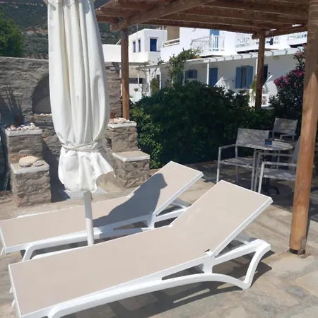 Margarita 3* Platis Gialos (Sifnos)