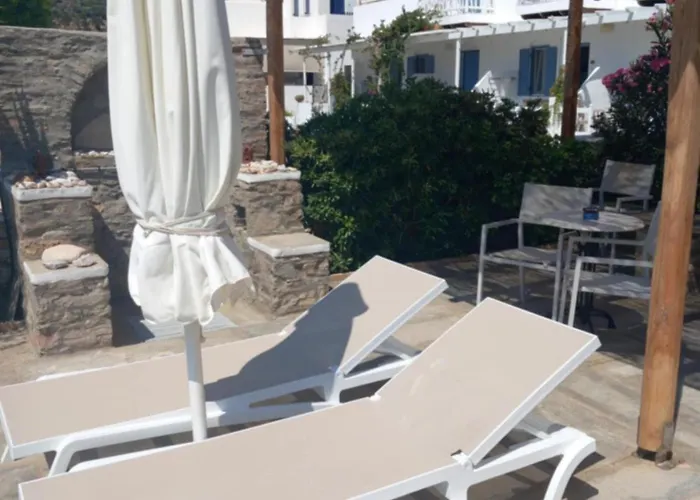 Margarita 3* Platis Gialos (Sifnos)